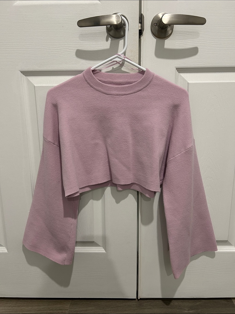 Cropped Crewneck Sweatshirt - Light Mauve